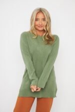 SWEATER MULTILINEA CON TAJO