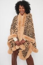CAPA CON PIEL ANIMAL PRINT