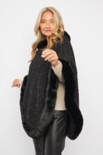PONCHO CON PIEL - Image 5