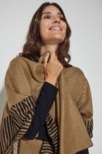 RUANA - Image 2