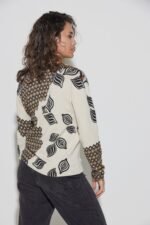 SWEATER ESTAMPADO - Image 3