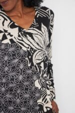 SWEATER ESTAMPADO - Image 2