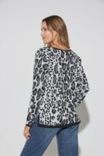SWEATER ESTAMPADO - Image 4