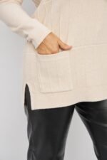 SWEATER DISE?O RECTANGULAR CON BOLSILLOS - Image 3