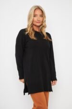 SWEATER CON LINEA Y TAJOS - Image 5