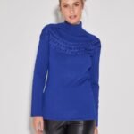 SWEATER CON BORDADO CINTA