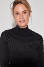 SWEATER CON BORDADO CINTA - Image 4