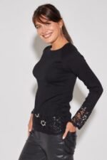 SWEATER CON ENCAJE Y PIEDRAS - Image 3