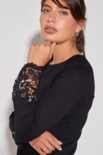 SWEATER CON ENCAJE Y PIEDRAS - Image 5