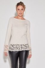 SWEATER CON ENCAJE Y PIEDRAS