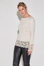 SWEATER CON ENCAJE Y PIEDRAS - Image 2