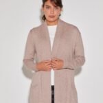 SACO LISO CON BOLSILLOS