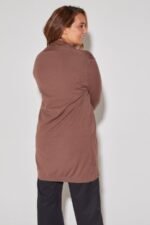 SACO LISO CON BOLSILLOS - Image 3