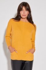 SWEATER DESCONT. CON OCHITOS Y BOLSILLOS