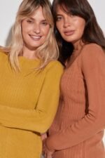 SWEATER CUELLO BASE CON OCHITOS CASHMERE LIKE - Image 8