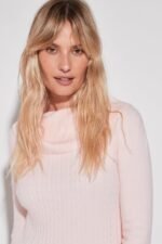 POLERON CON OCHITOS CASHMERE LIKE - Image 6