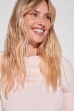 POLERON CON OCHITOS CASHMERE LIKE - Image 7