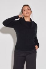 POLERON CON OCHITOS CASHMERE LIKE - Image 3