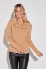 POLERON CON OCHITOS CASHMERE LIKE - Image 4