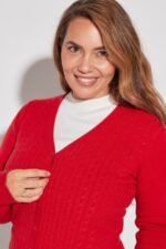 CARDIGAN CON BOTONES OCHITOS - Image 6