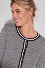 CARDIGAN BOTONES PIEDRAS TIPO CHANEL - Image 7