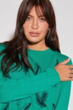 SWEATER ESTAMP BOTON ESPALDA - Image 5