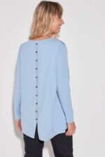SWEATER ESTAMP BOTON ESPALDA - Image 3
