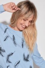 SWEATER ESTAMP BOTON ESPALDA - Image 5