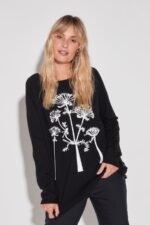 SWEATER DETALLE ARBOL EN MOVIM - Image 3