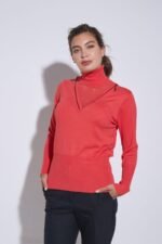 POLERA CON TRANSPARENCIA Y CIERRE