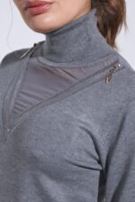 POLERA CON TRANSPARENCIA Y CIERRE - Image 7