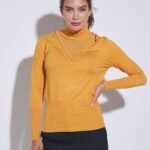 POLERA CON TRANSPARENCIA Y CIERRE