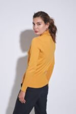 POLERA CON TRANSPARENCIA Y CIERRE - Image 4