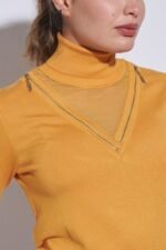 POLERA CON TRANSPARENCIA Y CIERRE - Image 6