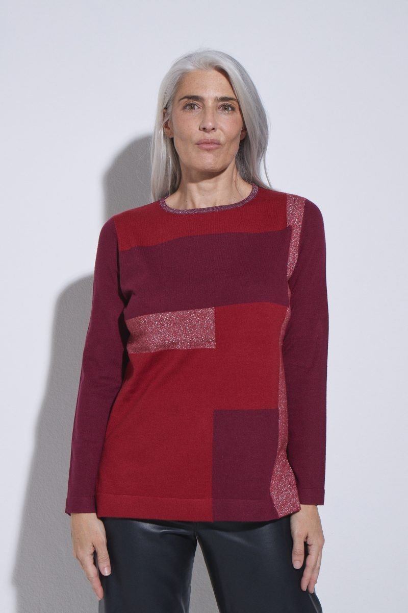 ART3237-ROJO5548-scaled-1.jpg SWEATER CON LUREX DISE?O GEOMÉTRICO - Image 1