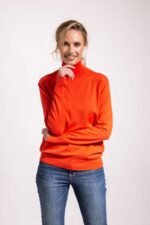 SWEATER POLERA CON DETALLES BOTONES - Image 5