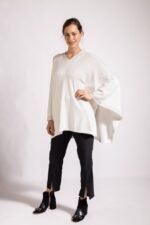 PONCHO CON PIEDRAS - Image 2