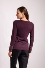 SWEATER CON ENCAJE Y PIEDRAS - Image 6