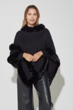 PONCHO LISO DIAG CON PIEL