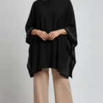 Poncho Ribeteado Piedras