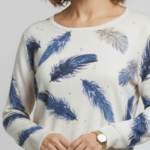 Sweater Estampado Plumitas